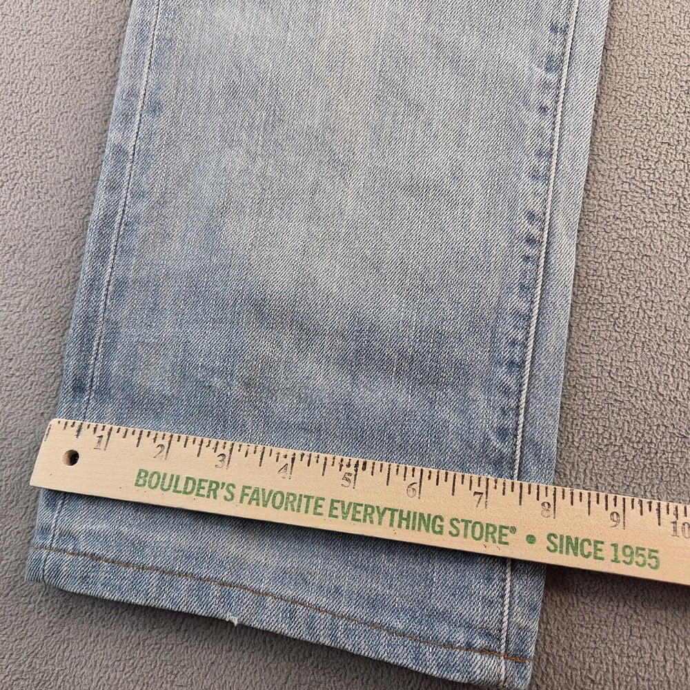 Uniqlo Jeans Mens 32 Light Wash Blue Straight Leg Denim 100% Cotton Zip Fly - Picture 7 of 9